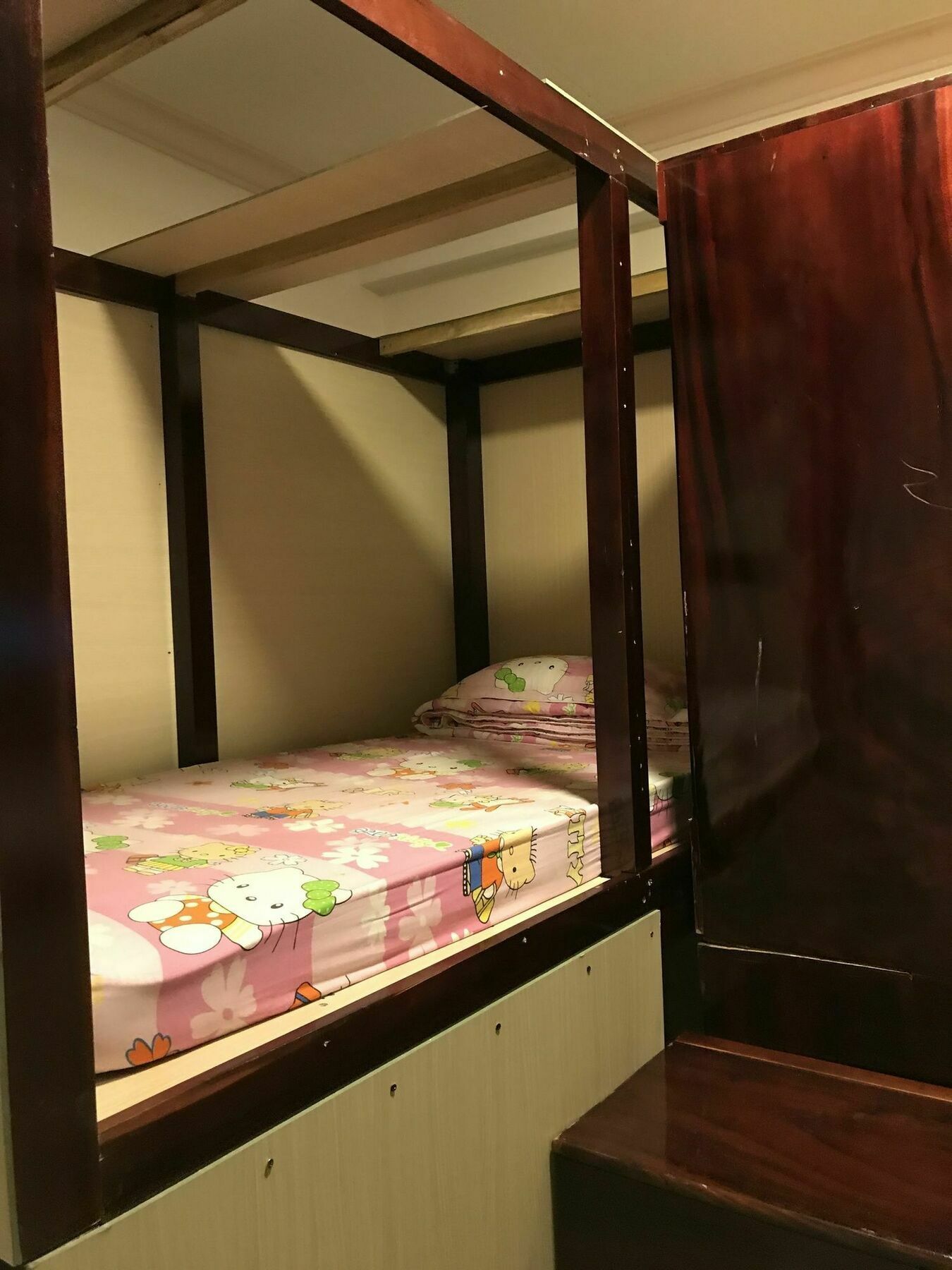 Happy Hostel Vn (Adults Only) Хошимін Екстер'єр фото